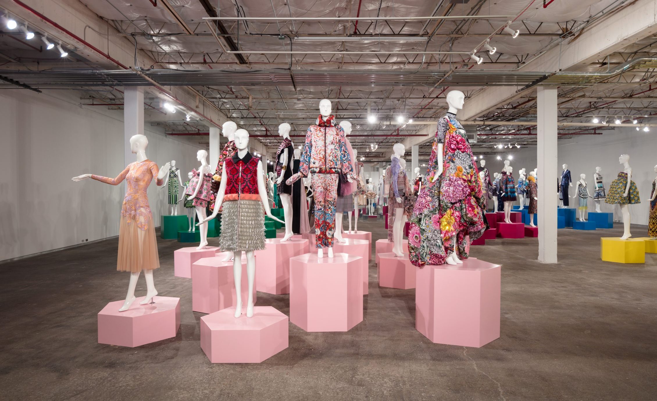 Mary Katrantzou's installation at Dallas Contemporary. Courtesy of the artist and institution. 