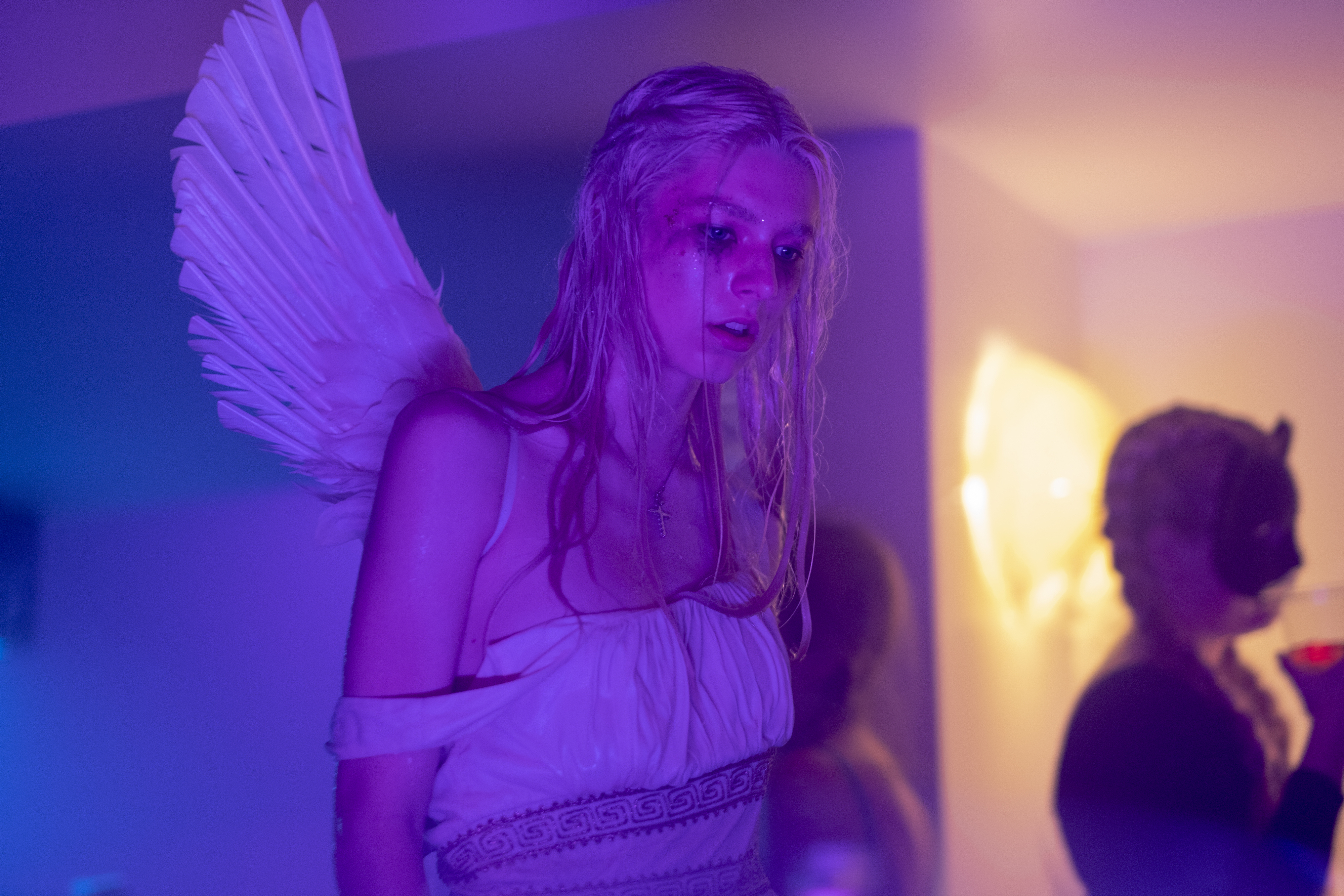Hunter Schafer as Jules. Photo by Eddy Chen/HBO.