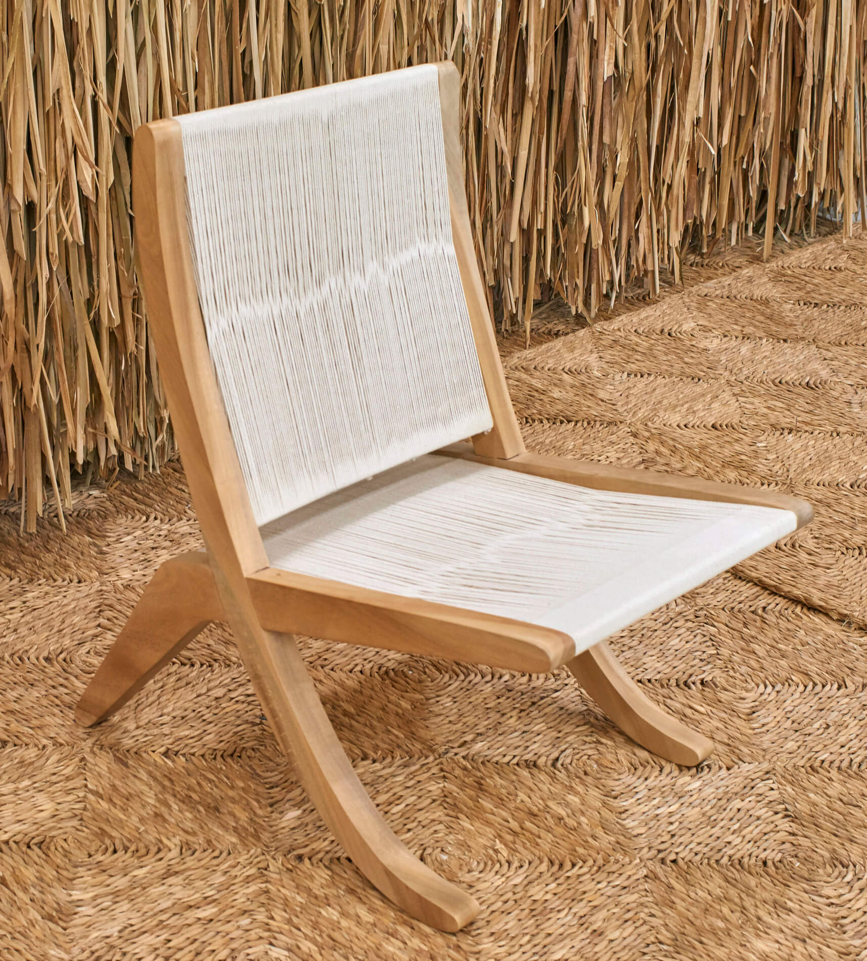 Jorge Gonzalez’s After Arklu chair, 2016. Woven cotton cord on constructed wood. 80 x 68.5 x 55.2 cm /31 1/2 x 27 x 21 3/4 in. $ 4,000