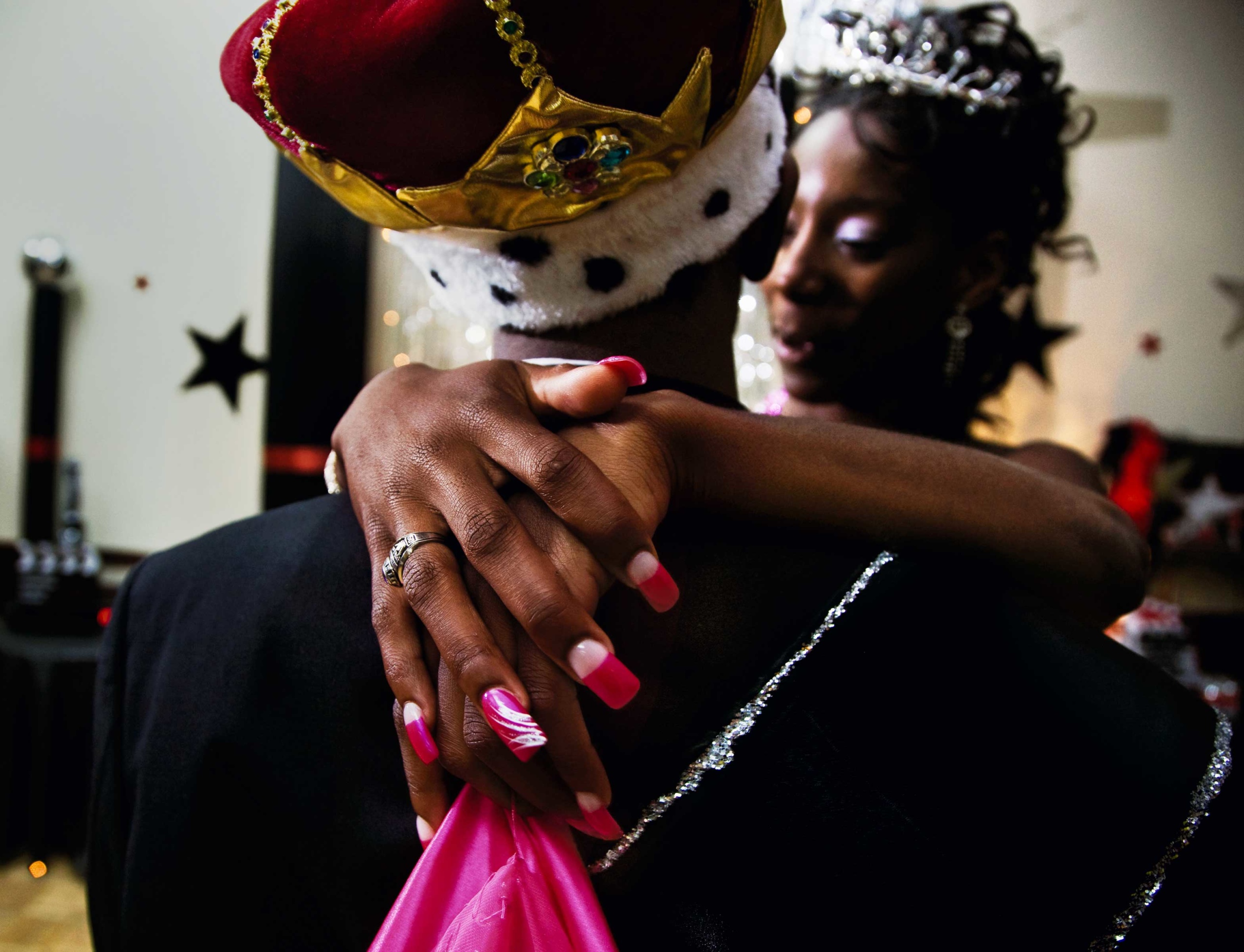 Prom king and queen, dancing at the black prom, Vidalia, Georgia, 2009. © Gillian Laub. Courtesy of Benrubi Gallery.