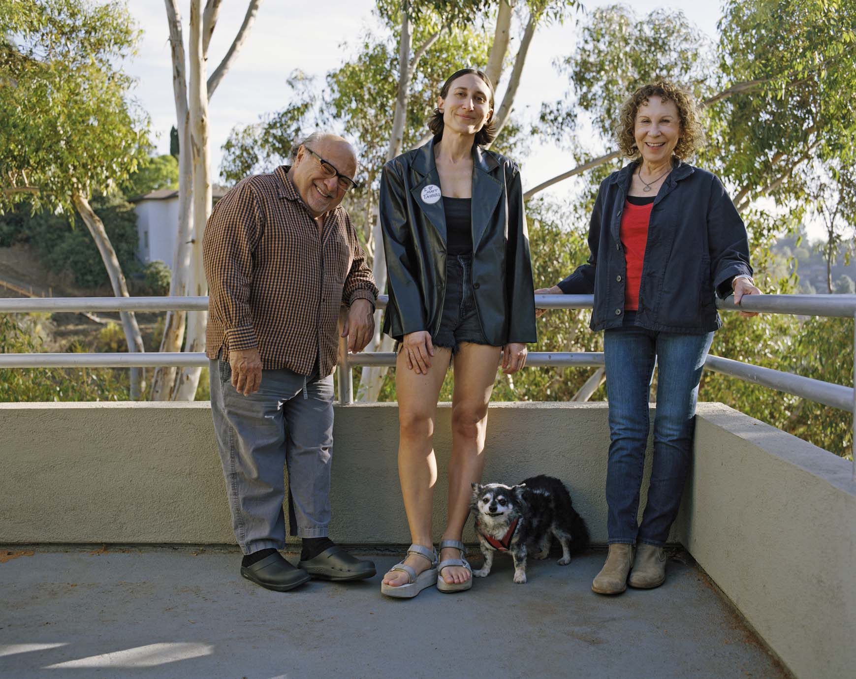 Danny DeVito, Gracie DeVito, Rhea Perlman and little Zorro at Gracie and Andy Giannakakis’s place in Mount Washington, Los Angeles. Photography by Gillian Garcia. 