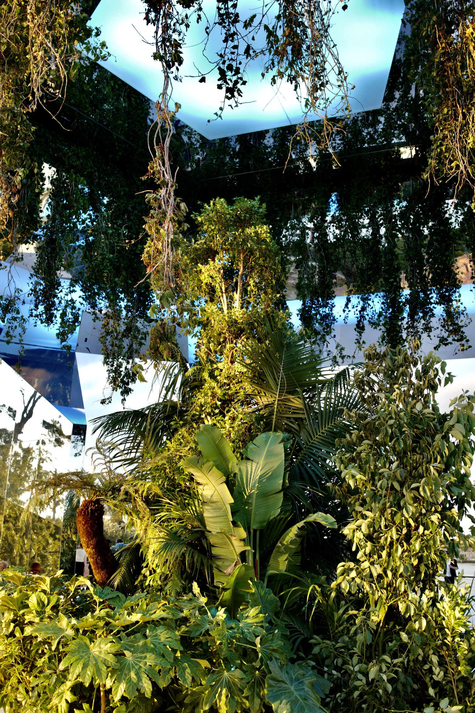 Doug Aitken, Green Lens, 2021. Photography by Chris Wallace.