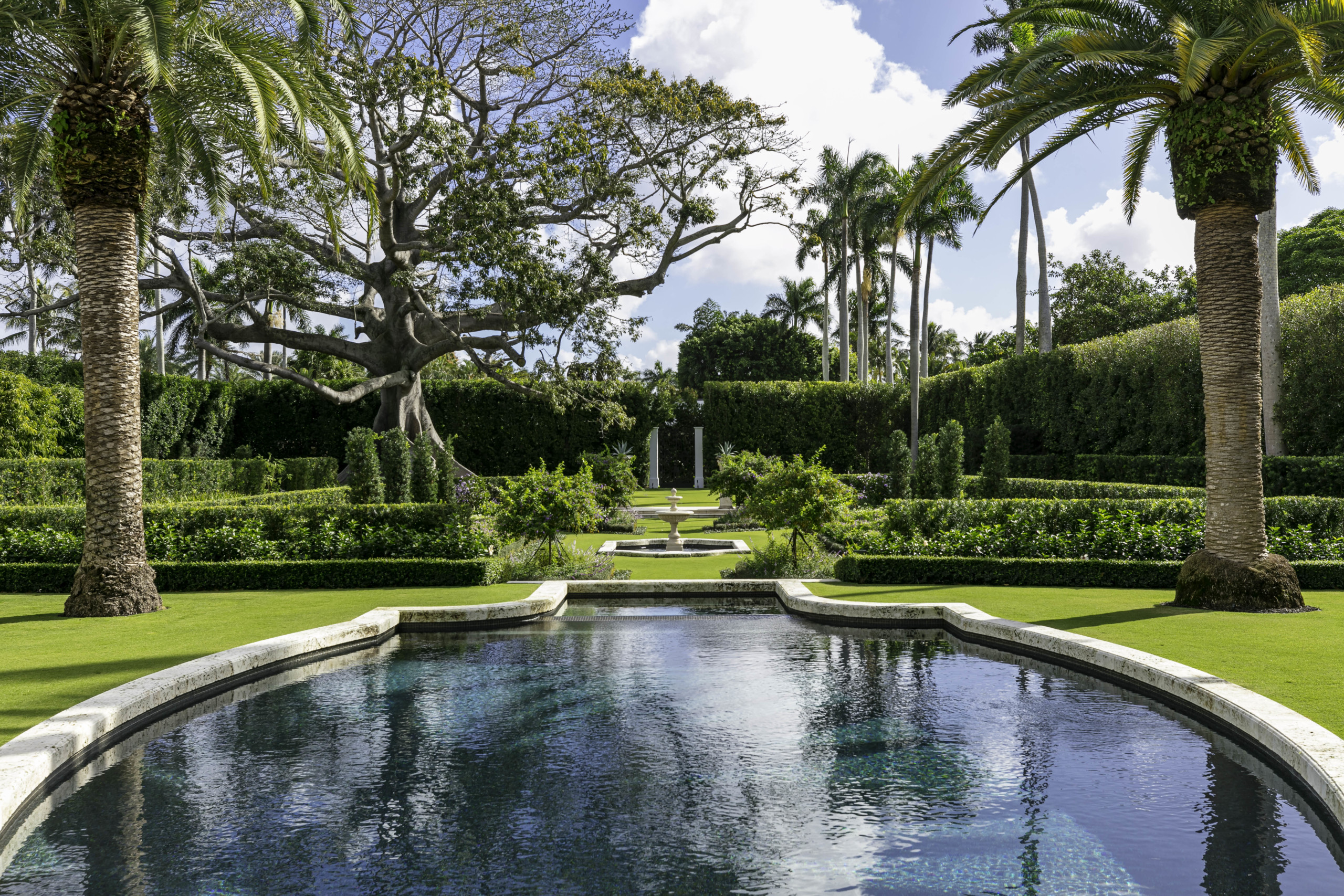 The John Volk estate in Palm Beach, Florida, by Fernando Wong Outdoor Living Design.