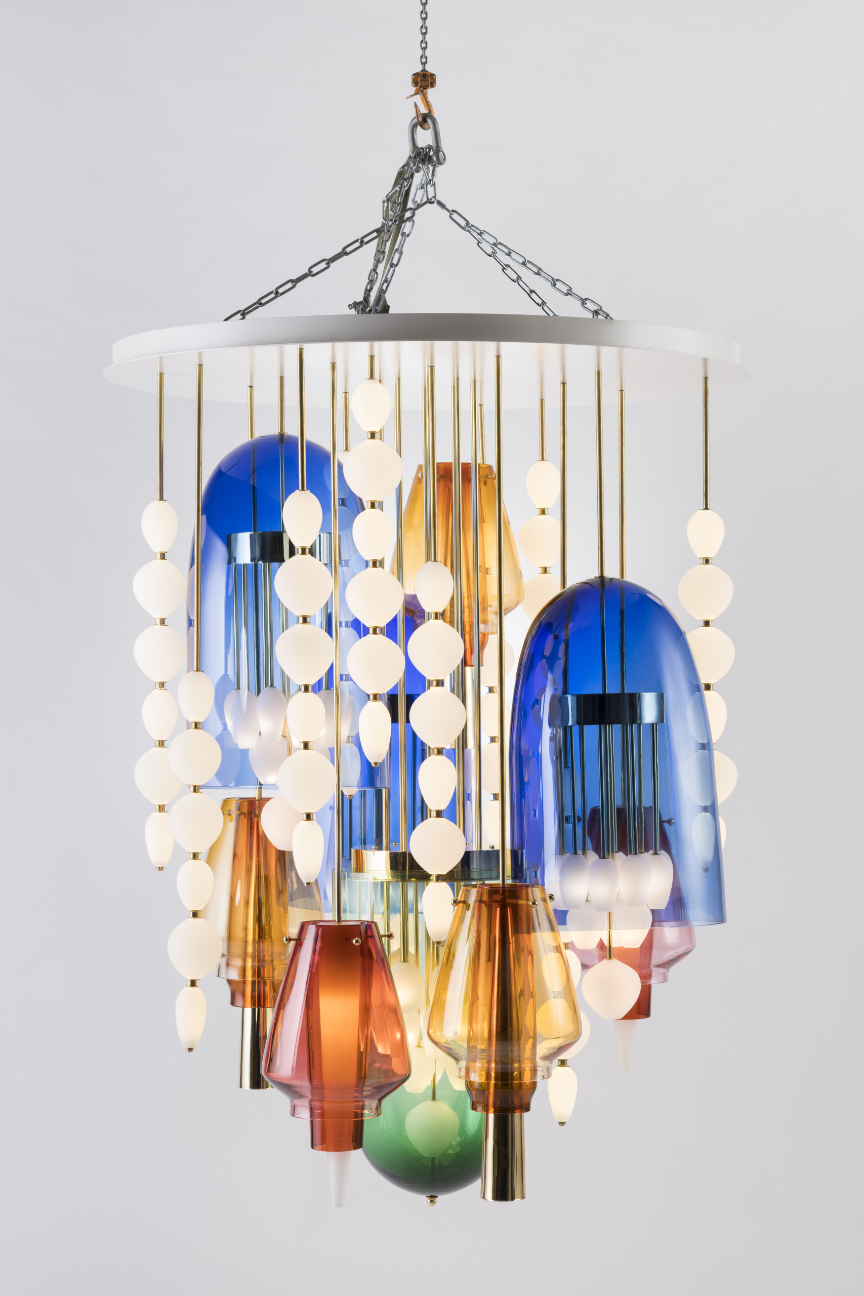 Ini Archibong, Manna chandelier, 2021. All photography courtesy of Friedman Benda and Ini Archibong.