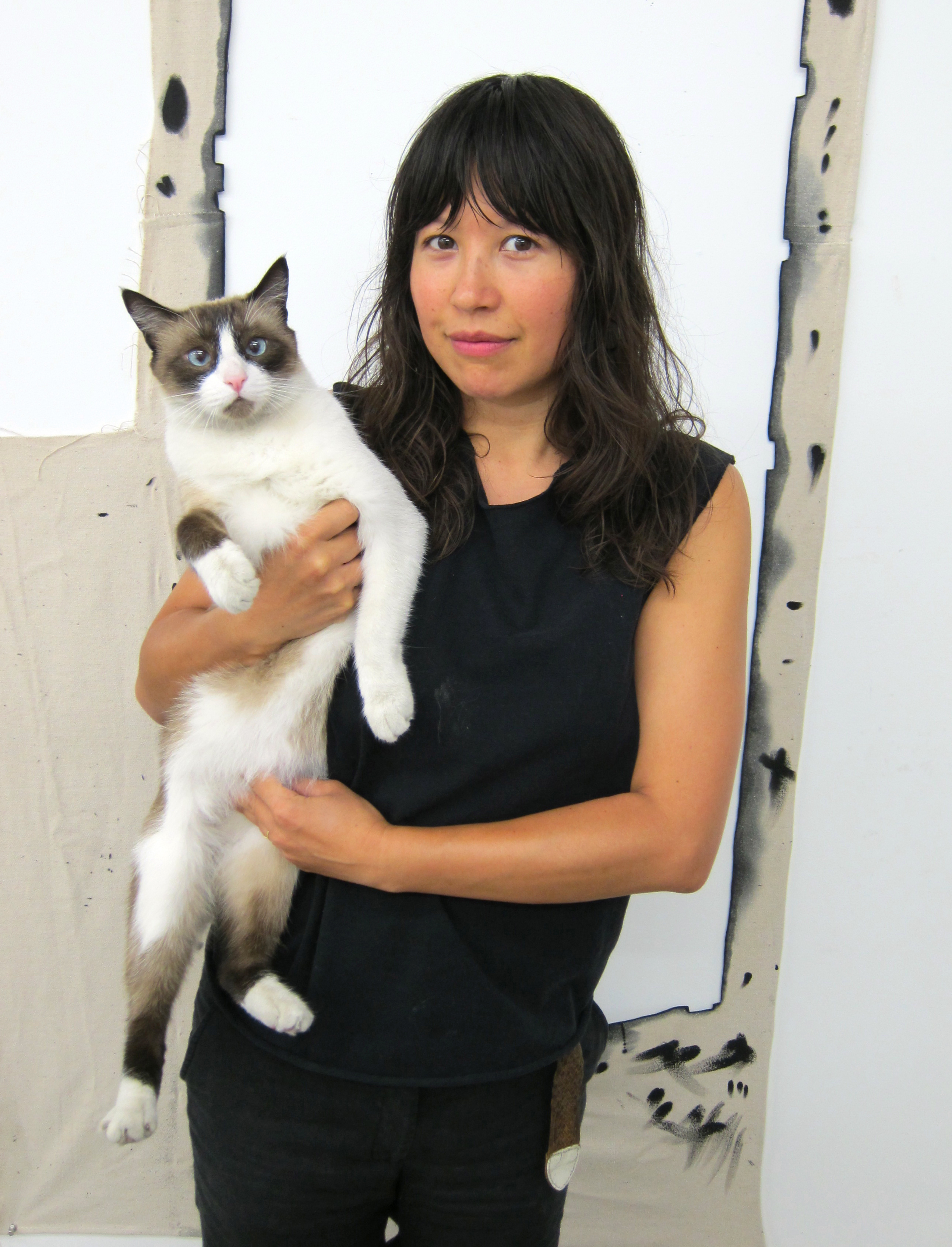 Amanda Ross-Ho with her cat, Jorge. Courtesy of the artist.