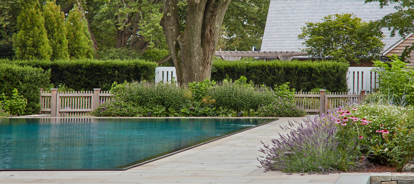 garden by pool