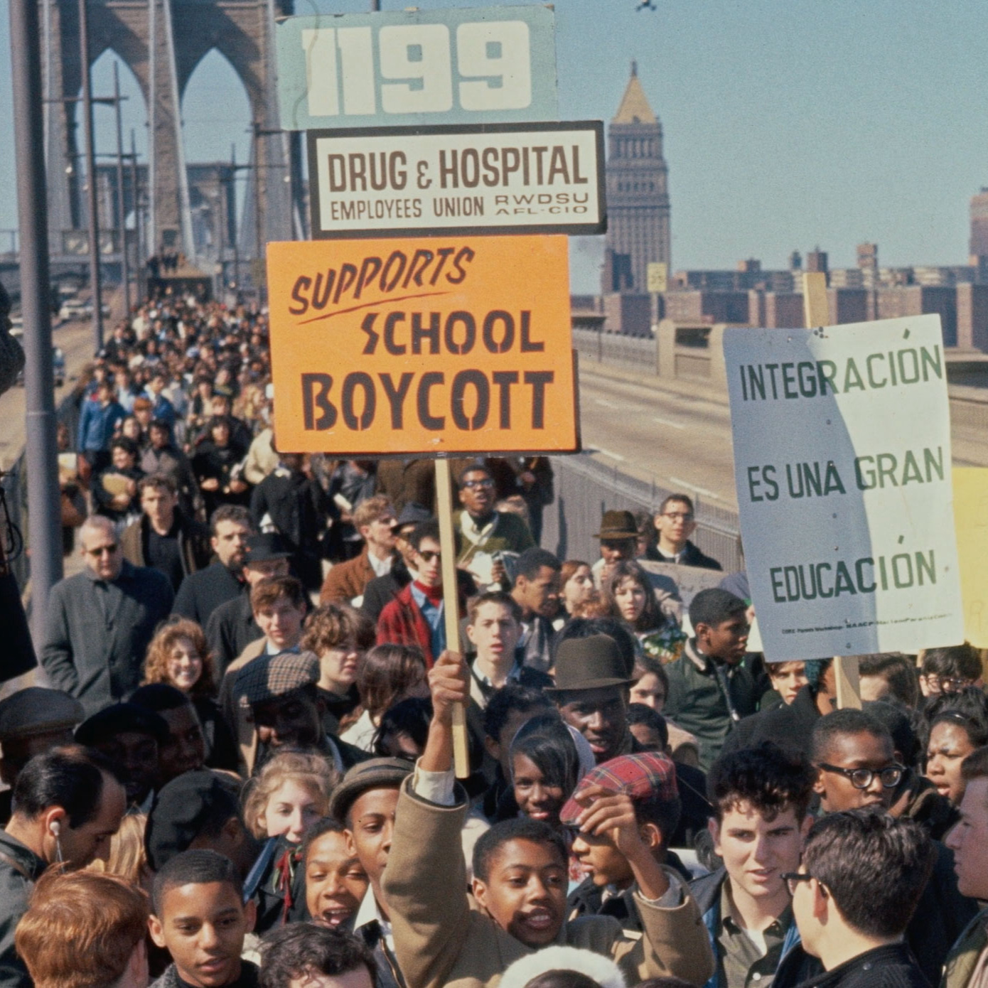 protest on brooklyn bridge