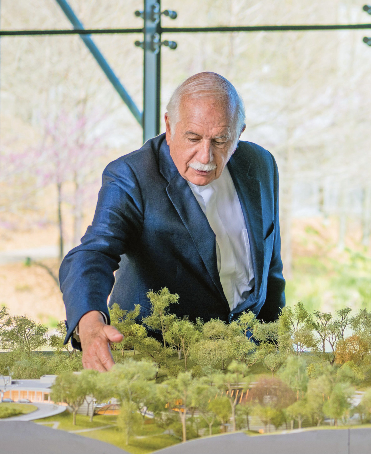 Moshe Safdie