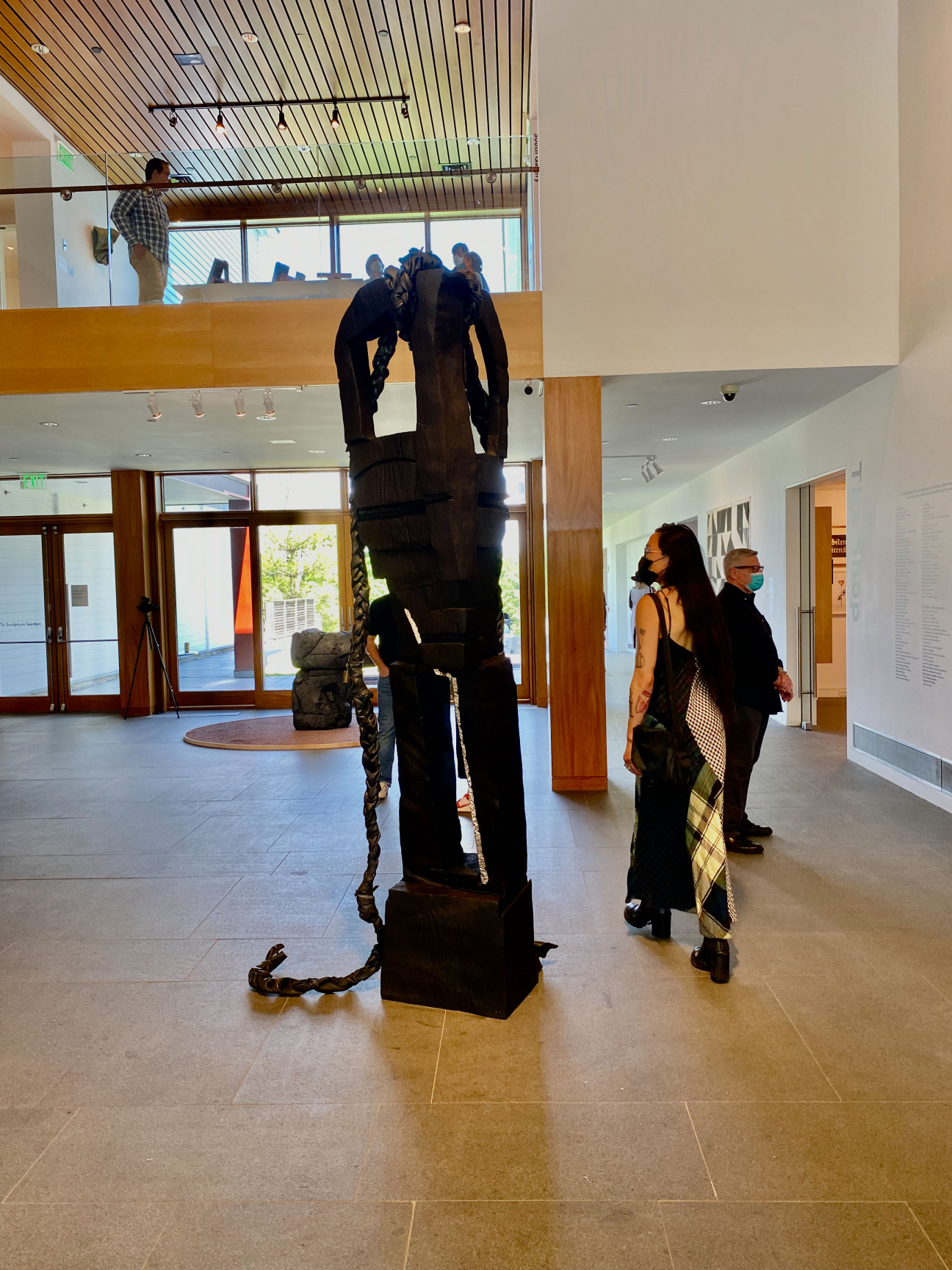 installation of sculpture