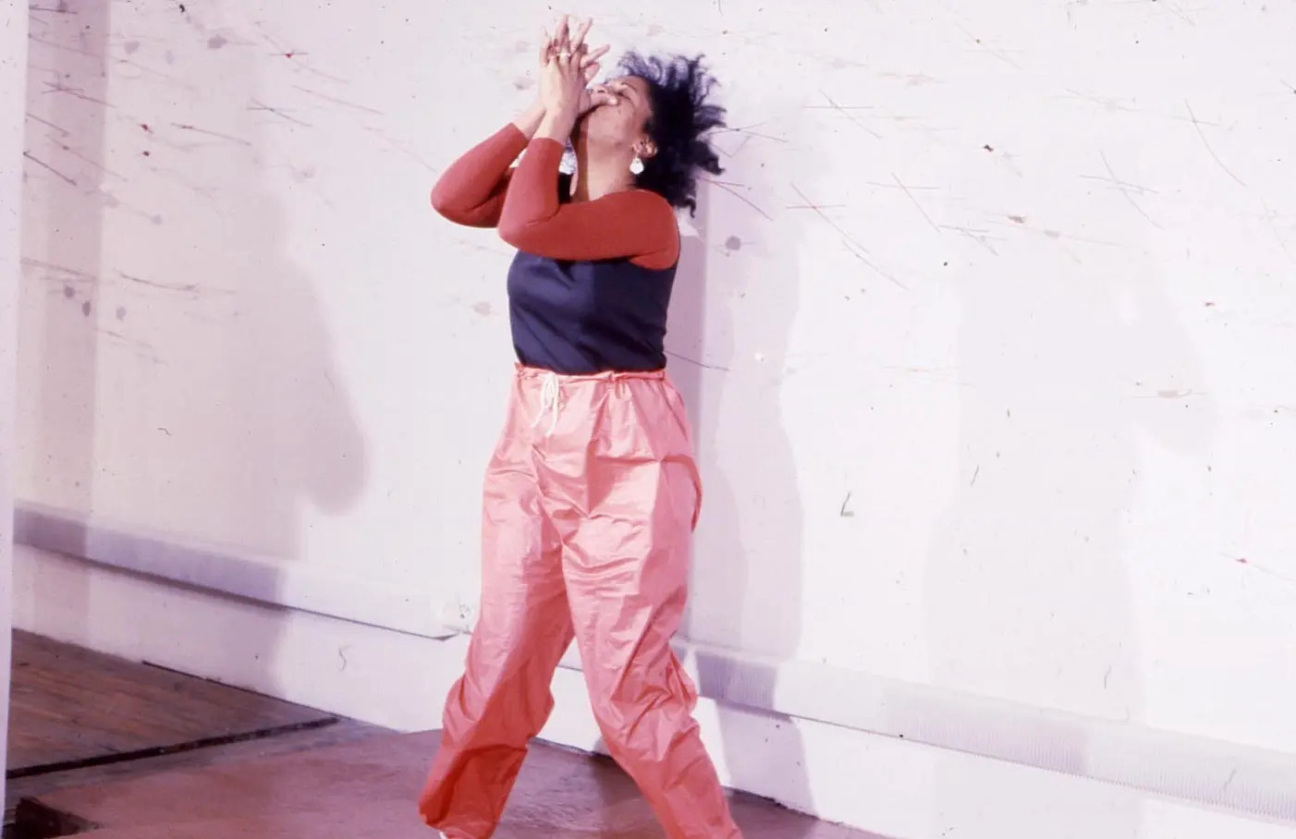 Senga Nengudi, Air Propo (performance shot), 1981.