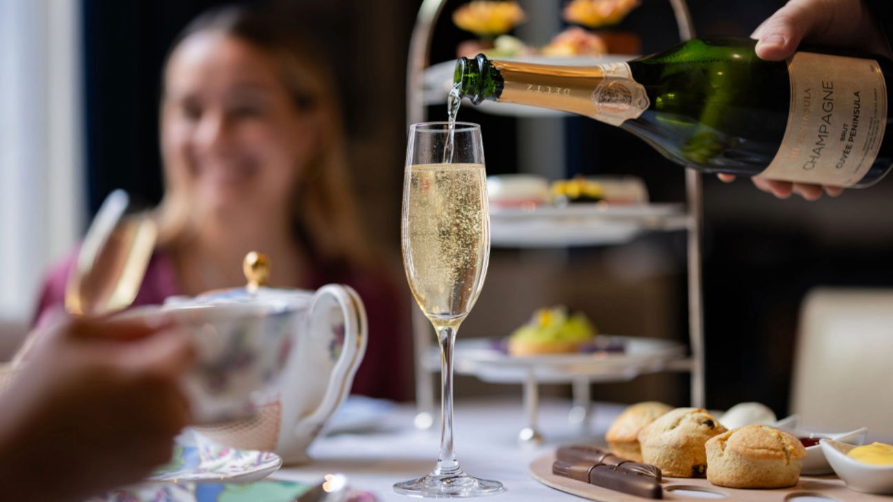 peninsula-new-york-tea