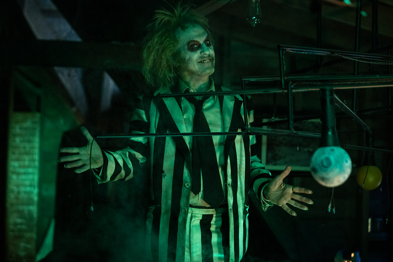 beetlejuice-beetlejuice-costume-design