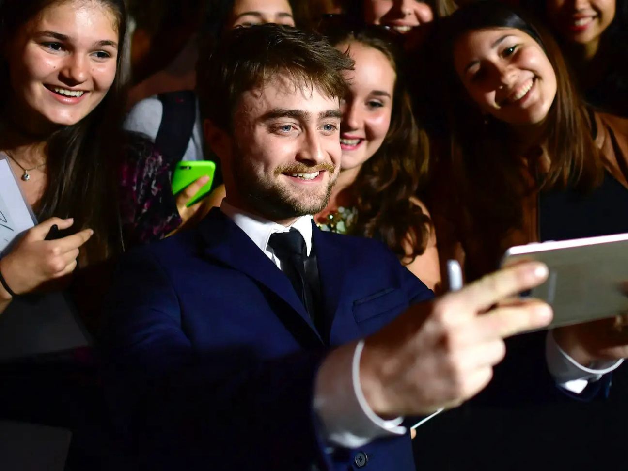 daniel-radcliffe-frieze-london-jim-hodges