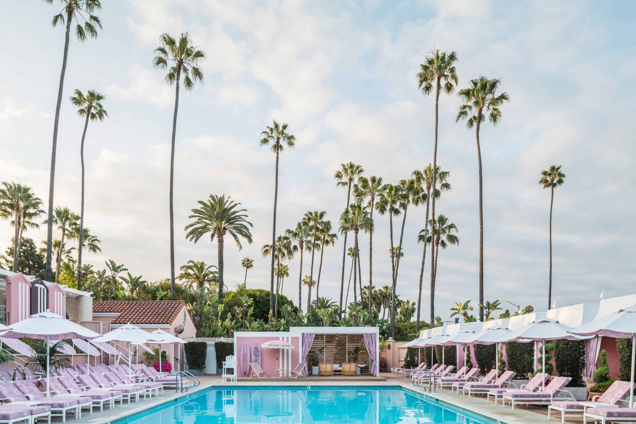Dior vibes at the beautiful Beverly Hills Hotel 😍 #OnlyOnRodeo