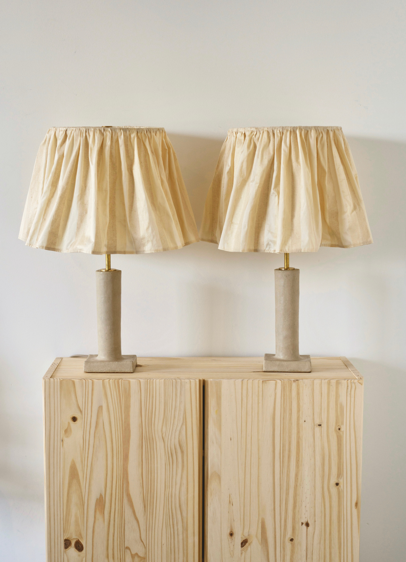 analuisa-corrigan-lamp-interior-design