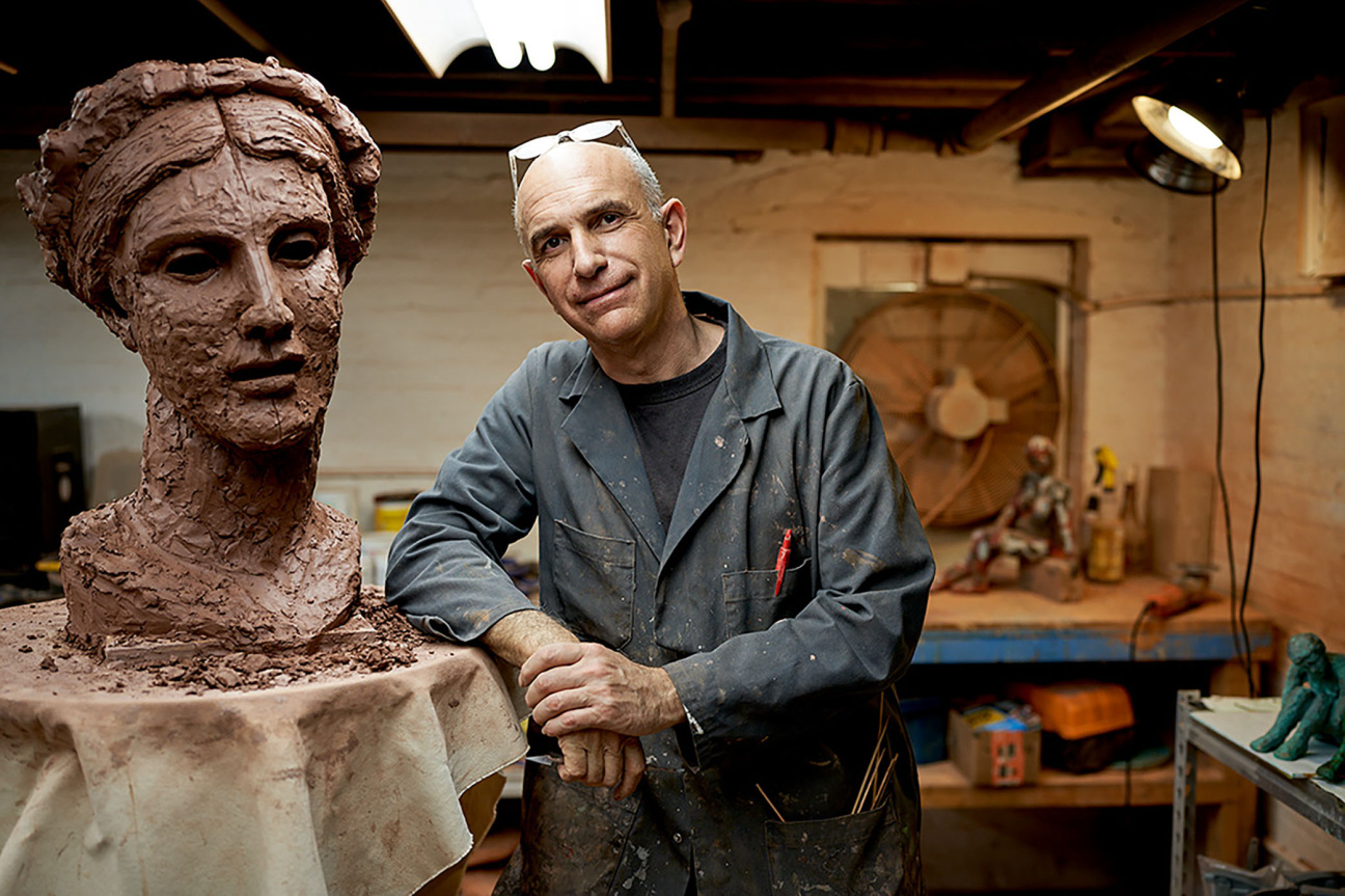 In Venice, Sculptor George Petrides Gives Greek History the Larger-Than-Life Treatment