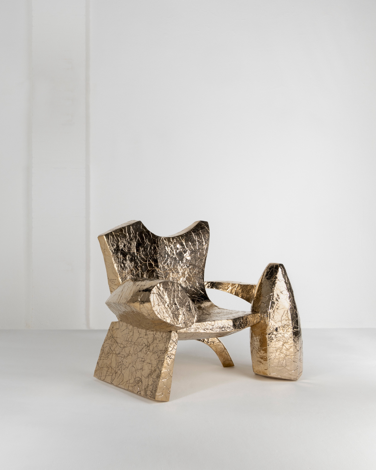 yanxiong-lin-bronze-chair-charles-burnand-gallery