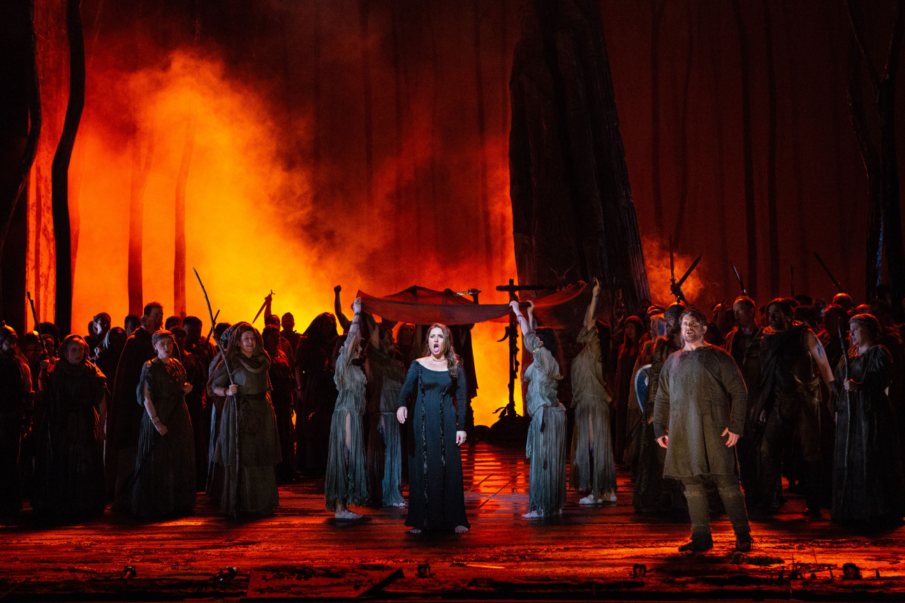 norma-met-opera-new-york