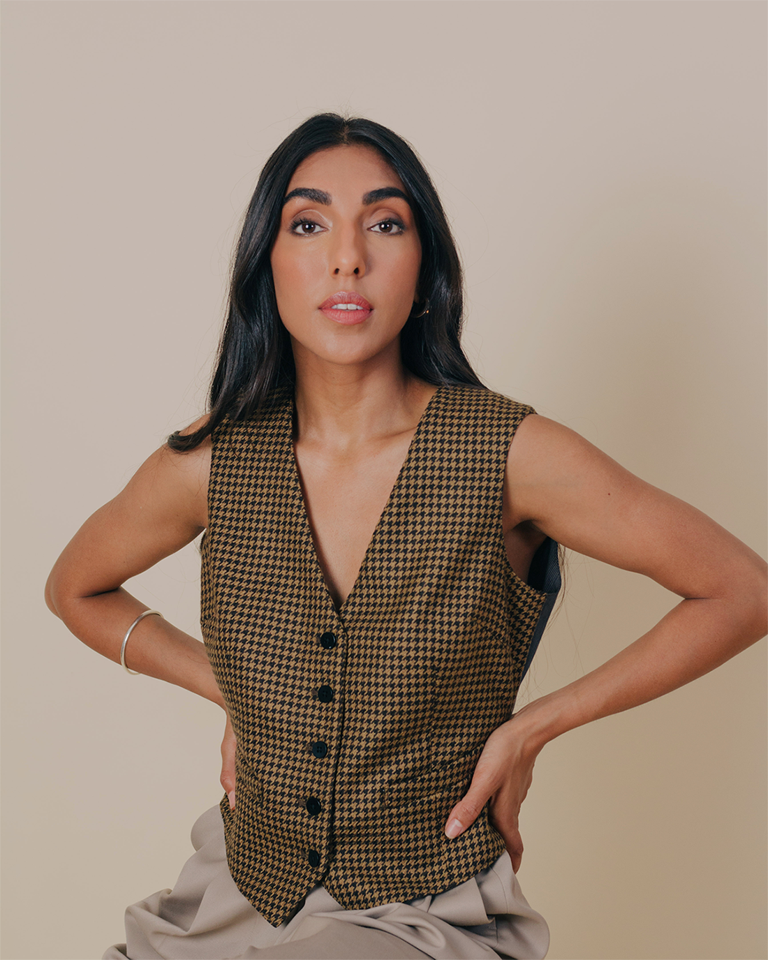 rupi-kaur-portrait-poet