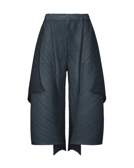 Pleats Please