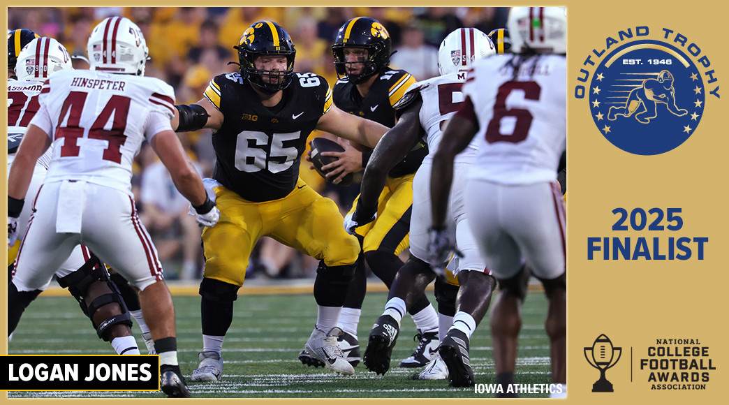 Logan Jones, Iowa