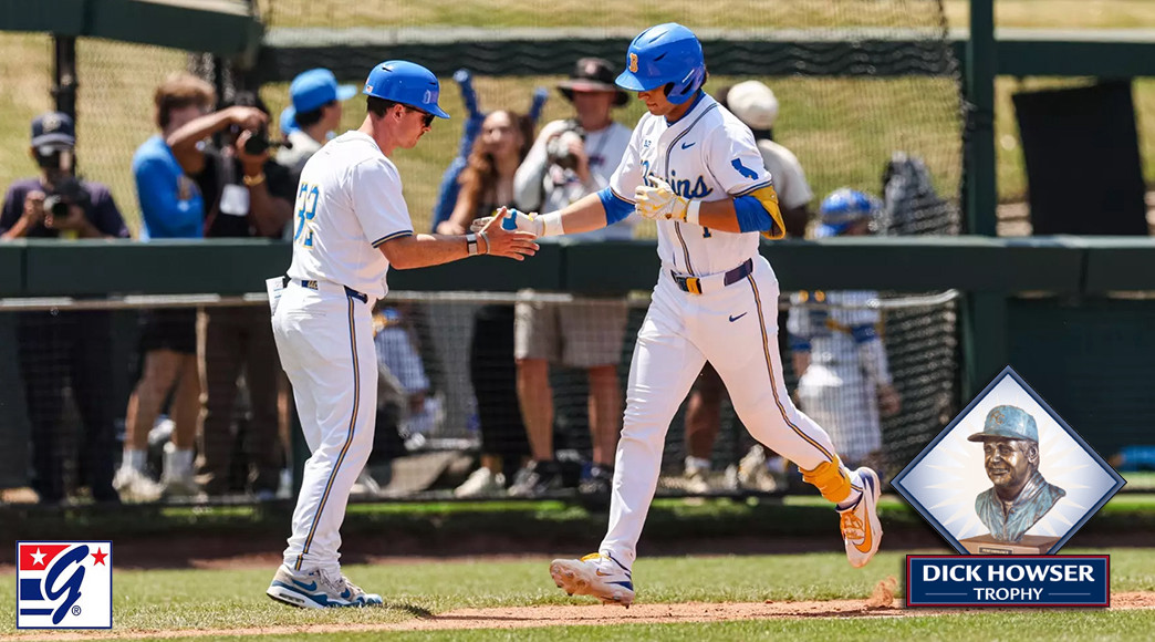 UCLA junior shortstop Roch Cholowsky