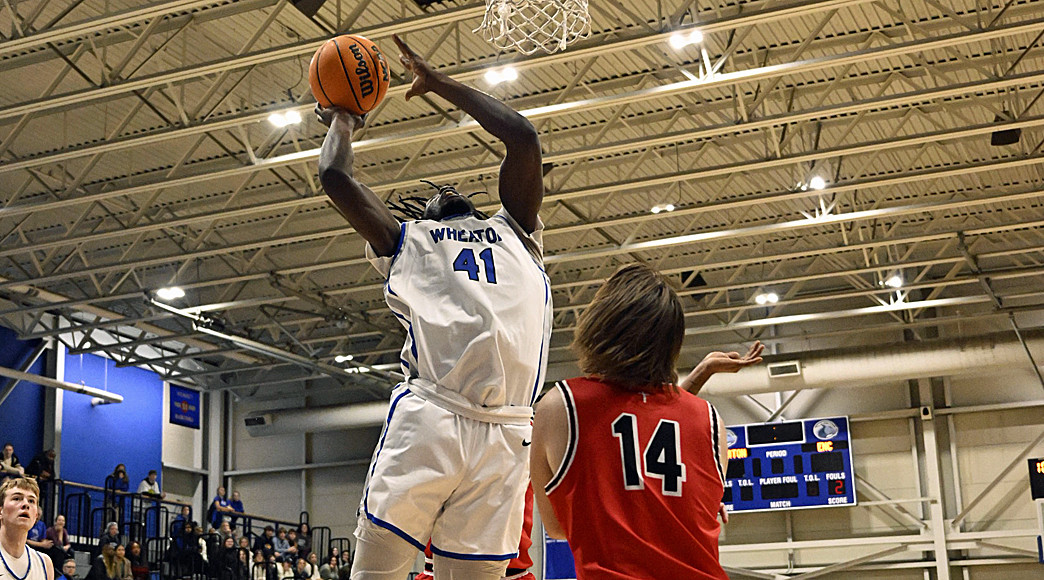 Wheaton&rsquo;s Aaron Williams averaged 36.0 points and 13.0 rebounds last week.