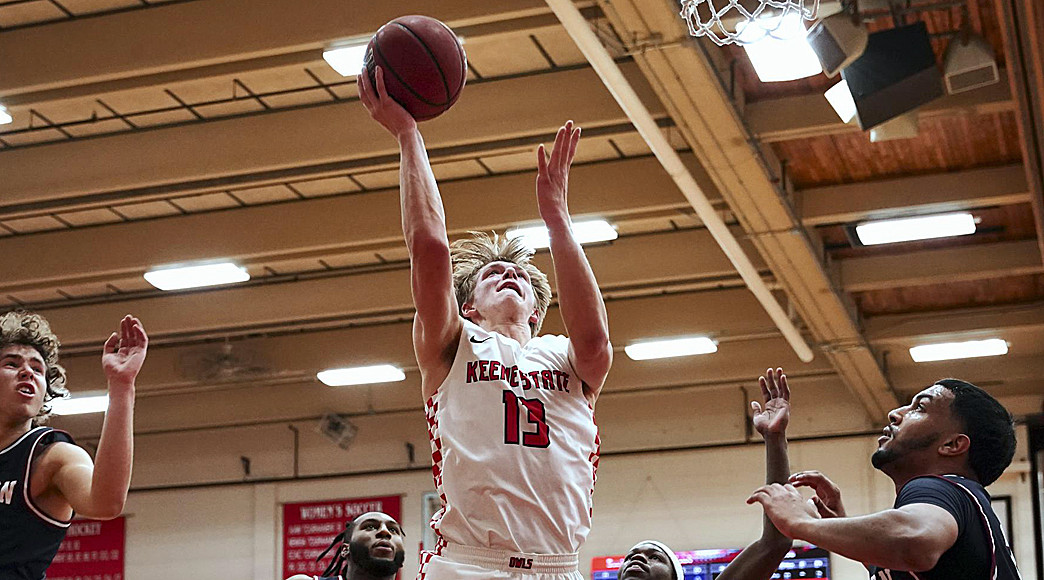 Keene State&rsquo;s Jeff Hunter averaged 25.5 points and 17.0 rebounds for the week.
